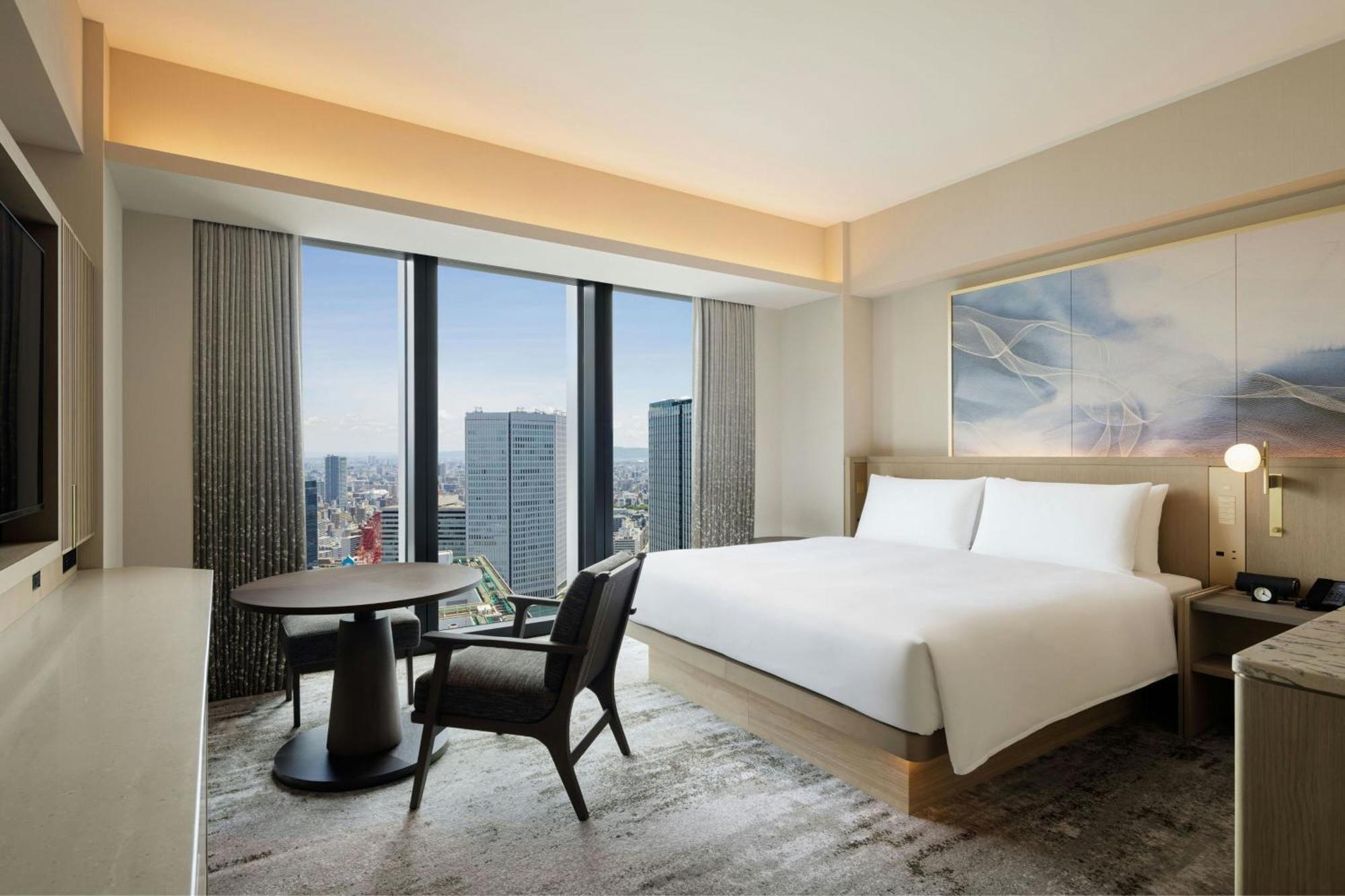 The Osaka Station Hotel, Autograph Collection Екстериор снимка